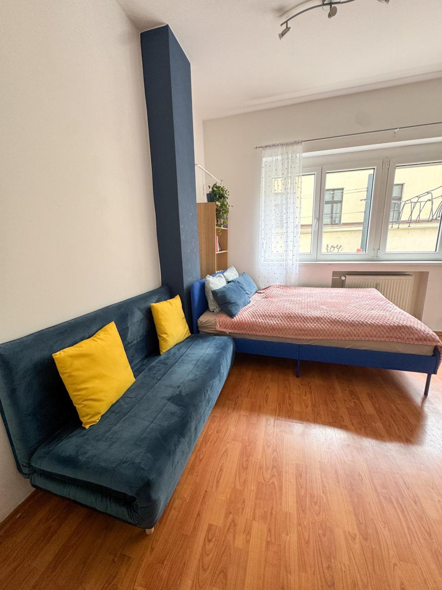 Old Town Cozy Studio In City Center Bratislava Exterior photo