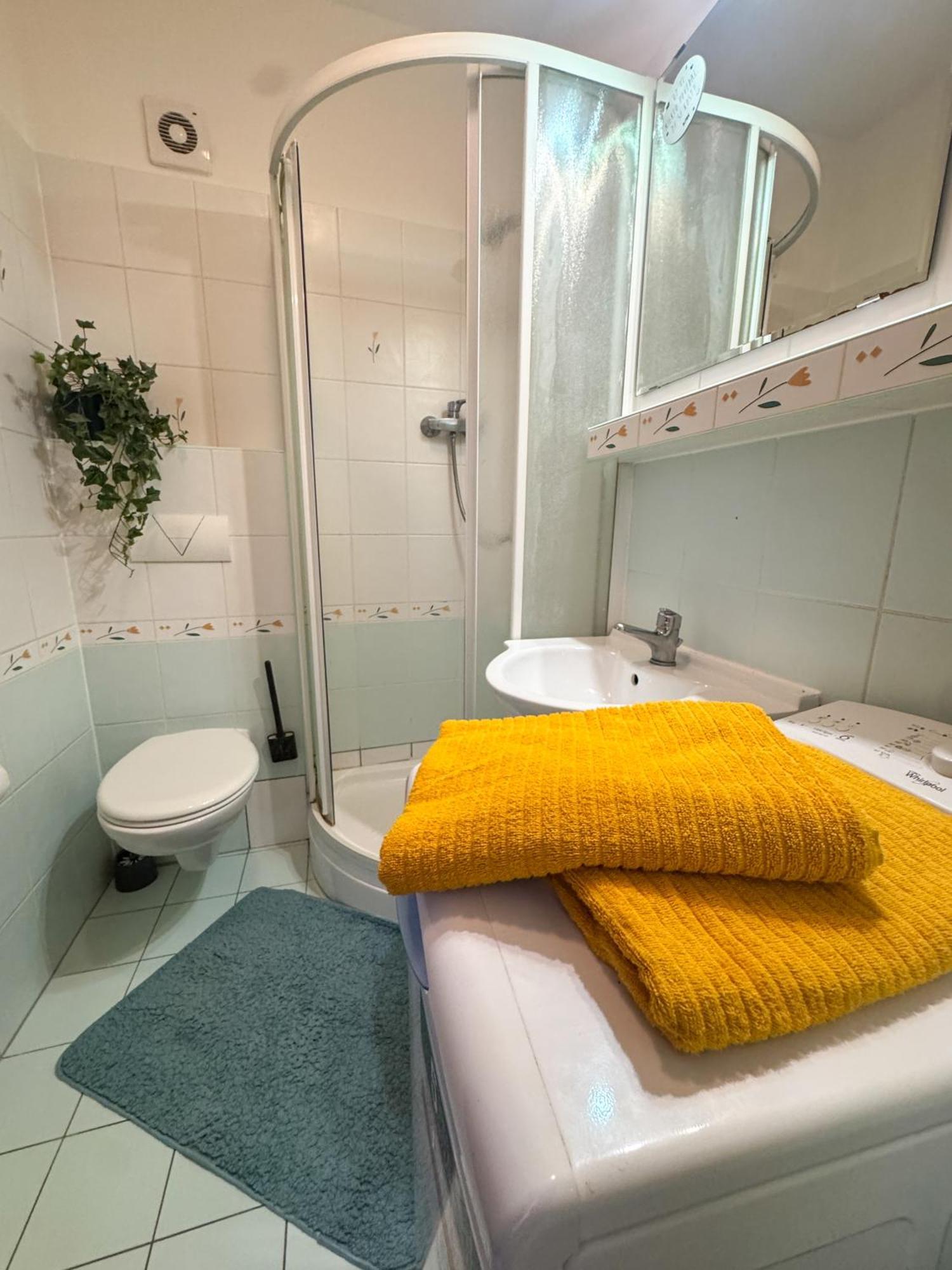 Old Town Cozy Studio In City Center Bratislava Exterior photo